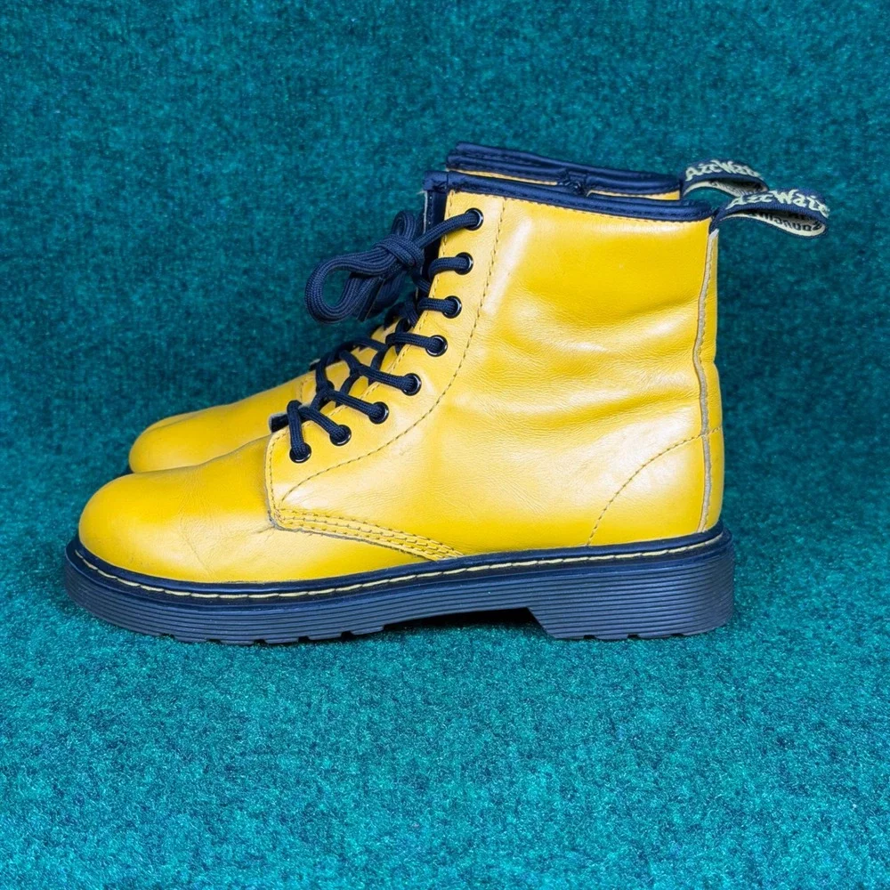 Dr. Martens 1460 J Yellow Leather Lace Up Side Zip Combat Boot Junior Youth 3 US